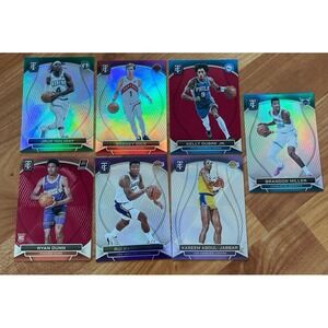 Lot‎ of 7 Basketball Cards